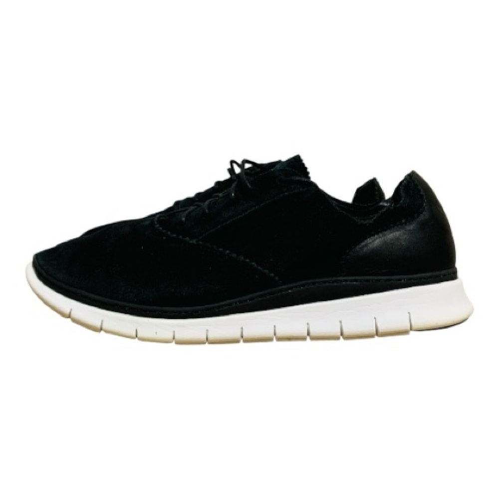 Women’s Vionic Black Suede Taylor Athletic Shoes Size 10